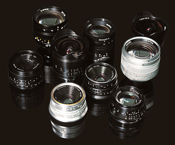 7Artisans, obiettivi manuali e luminosi per mirrorless 7Artisans, gamma di ottiche fisse manuali per i sistemi mirrorless APS-C e full frame