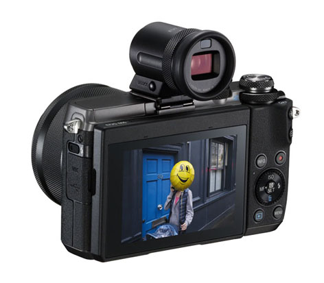 Canon EOS M6, mirrorless con LCD e mirino opzionale