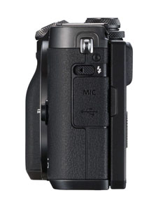 Canon EOS M6, mirrorless adatta anche ai videomaker con attacco microfono esterno