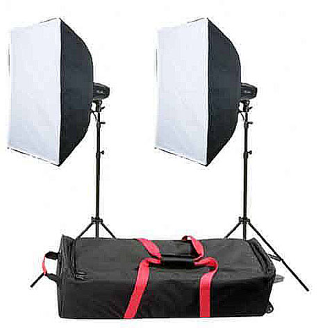 Flash 350W, potente e portatile da Condor Foto, in kit con stativi e 2 flash