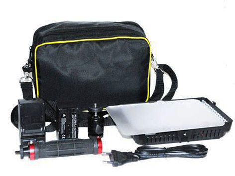 Condo rFoto Kit pannello LED DV300-F2 con accessori