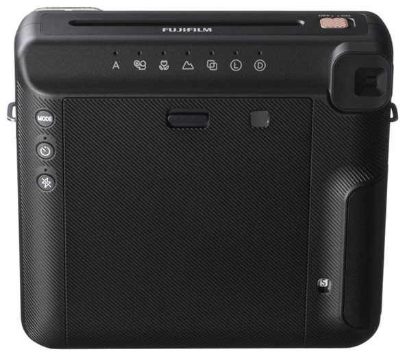 Instax SQ6, fotocamera istantanea pronta all'uso Fujifilm Instax SQ6, fotocamera analogica istantanea