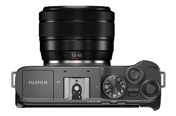 Fujifilm X-A7, vista dall'alto, comandi essenziali
