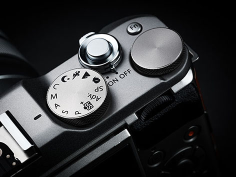 Fujifilm X-A5, comandi semplici ed essenziali Fujifilm X-A5, comandi semplici ed essenziali per un uso molto friendly con risultati di elevata qualità
