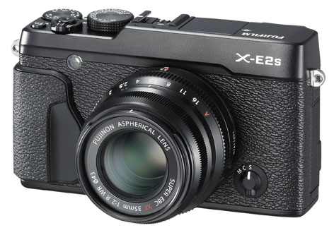 Fujifilm X-E2S, mirrorless APS-C con prestazioni ed ergonomia migliorate