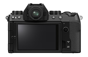 Fujifilm XS10, mirrorless, facile e versatile