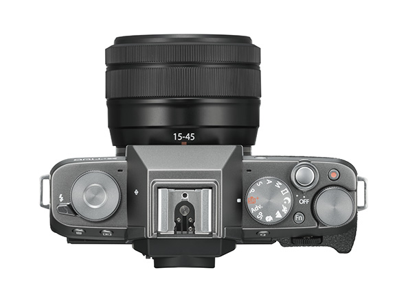 Fujifilm X-T100, comandi personalizzabili e faclità d'uso Fujifilm X-T100, facile nell'uso ma con comandi per impostare da sè ogni modalità