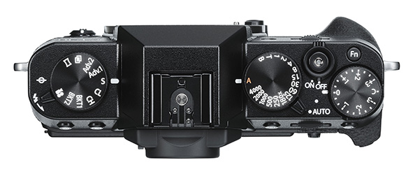 Comandi principali della Fujifilm XT30 nella parte alta.