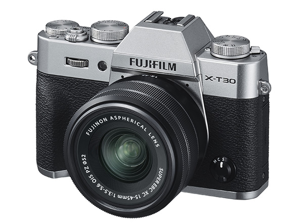 Fujifilm XT30, mirrorless APSC, quasi come la XT3