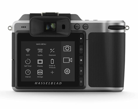 Hasselblad X1D, mirrorless medio formato, con mirino e LCD toudch