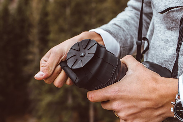 Kuvdr, Universal Lens Cap, small o large per ottiche piccole e grandi.