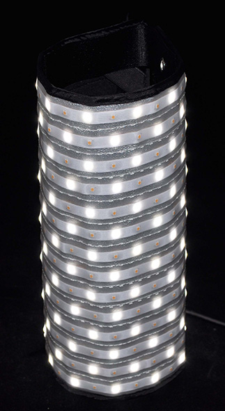 LED Roll-Flex, su stativo o arrotabile dappertutto. Il nuovo concetto di pannello LED