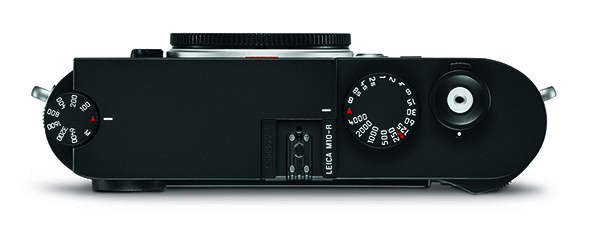 Leica M10R, vista dall'alto, essenziale nei comandi