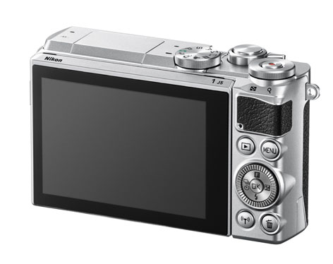 Nikon 1 J5, mirrorless compatta con sensore da 1