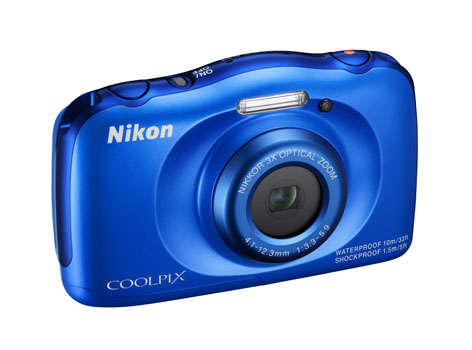 Nikon Coolpix S33, pronta per l'avventura e l'azione