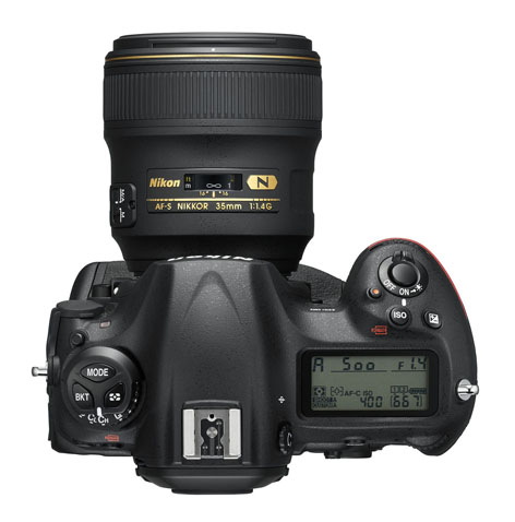 Nikon D5, la nuova ammiraglia FX full frame, ghiere e comandi