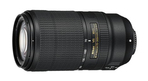 Nikkor AF-P 70-300mm ED VR per reflex Nikon, adatto a sport e foto naturalistica