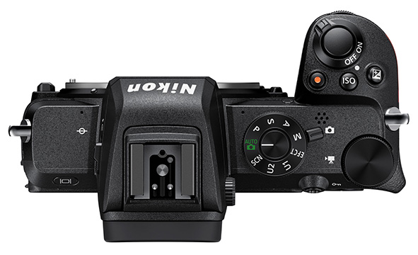 Nikon Z50, comandi tradizionali Nikon Z50, compatta e leggera.