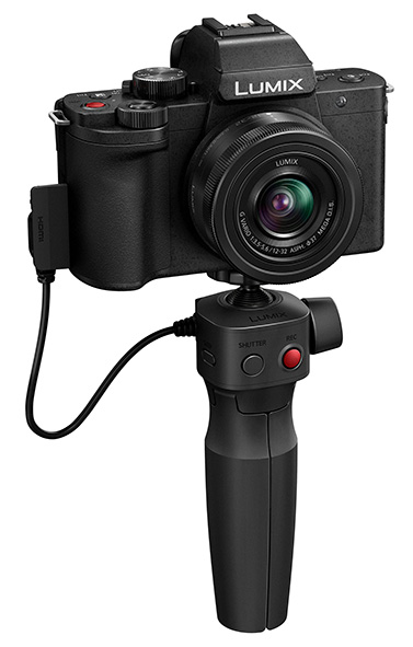 Panasonic Lumix G100, con impugnatura DMW-SHGR1 Panasonic Lumix G100 con impugnatura/treppiede