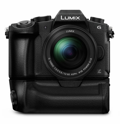 Panasonic Lumix G80, mirrorless Micro Quattro Terzi con battery grip