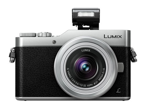 Panasonic Lumix GX800, mirrorless completa e piccolissima