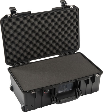 Peli Air offre configurazioni diverse, con schiuma, scomaprti rigidi o vuote per tutte le esigenze