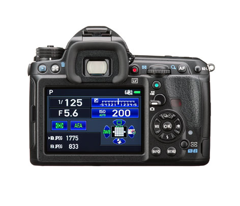 Pentax K-3 con mirino ottico e LCD di qualità