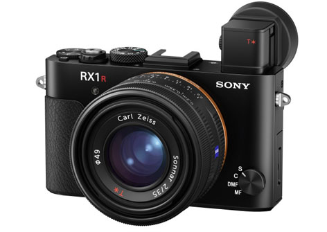 Sony CyberShot RX1R II, compatta full frame da oltre 42 mega e ottica Zeiss