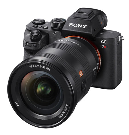 Sony FE 16-35mm F2.8 GM, grandangolare G Master su A7RII