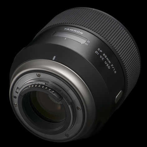 Tamron SP 85mm F1.8 Di VC USD, stabilizzato luminoso per full frame