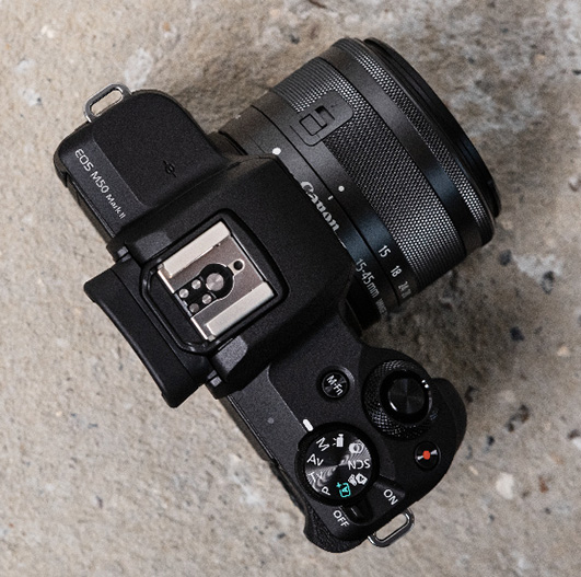 Canon EOS M50 Mark II, parte del sistema EOS Canon EOS M50 Mark II, compatibile con obiettivi e accessori EOS
