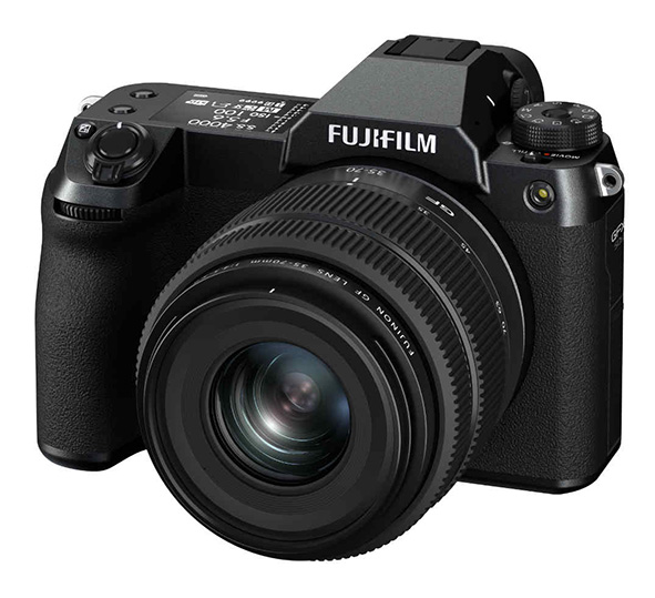 Fujifilm GFX50SII, medioformato ad alta qualità Fujifilm GFX50S II con il nuovo zoom GF35-70mm