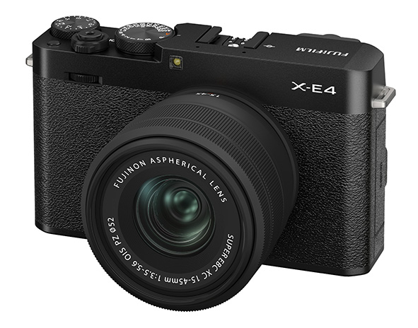 Fujifilm X-E4, mirrorless APS-C con caratteristiche profesisonali