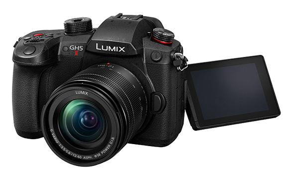 Panasonic Lumix GH5M2 La nuova Panasonic Lumix GH5M2, fotovideo camera professionale