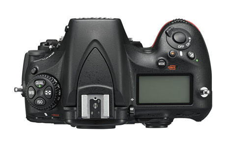Nikon D810A, full frame per l'astrofotografia con filtro per le nebulose