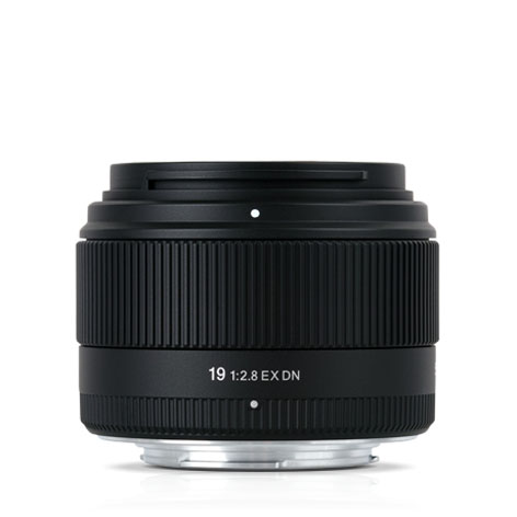 Sigma 19mm f/2.8 per mirrorless